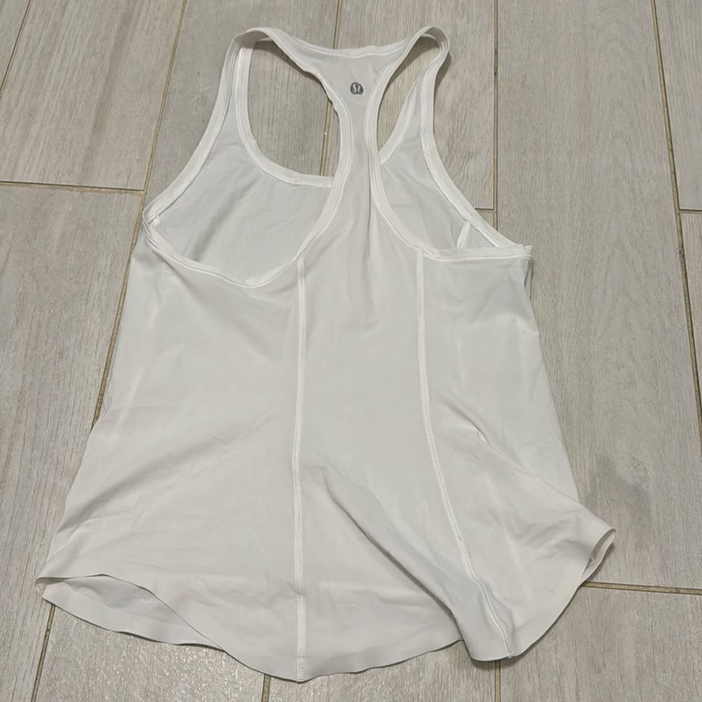 Lululemon white tank new 2 - Picture 2 of 2
